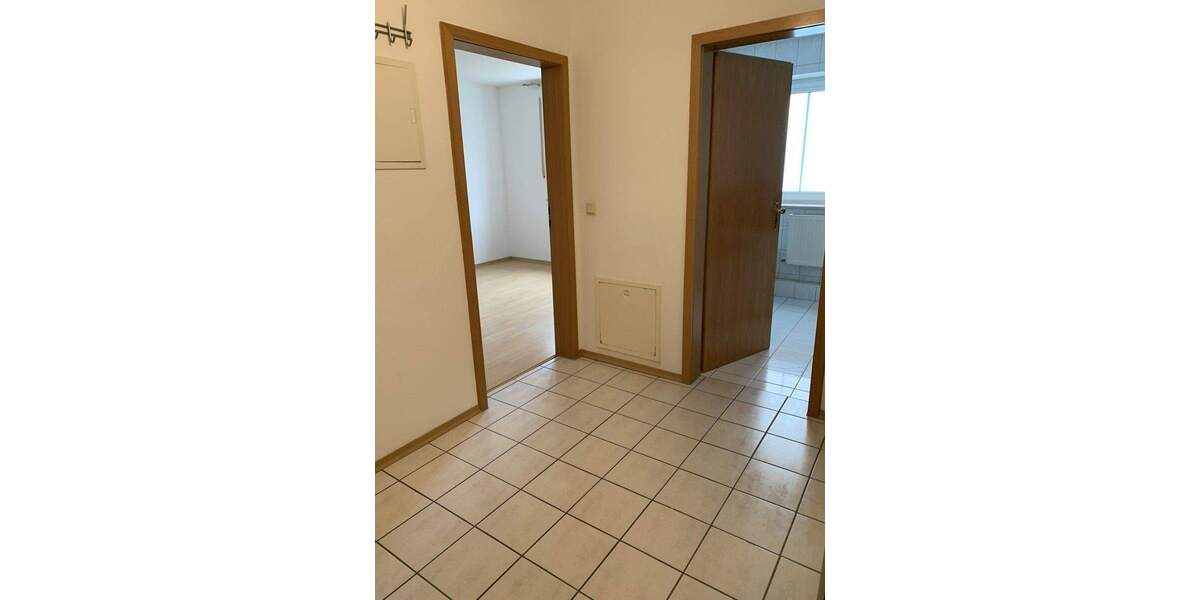 Etagenwohnung Deggendorf - 2 Zimmer, 60 m&sup2;, 610&euro; | Angebot:25690410