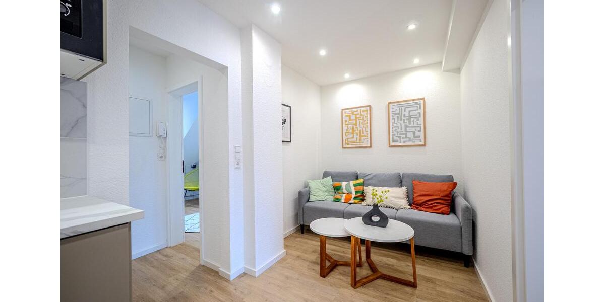 Neugründung 2er-WG *Erstbezug nach Sanierung | Balkon | möbliert* 2 zimmer