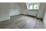 Dachgeschoßwohnung Essen Stadtbezirk IV - 2 Zimmer, 47 m&sup2;, 406&euro; | Angebot:24493576