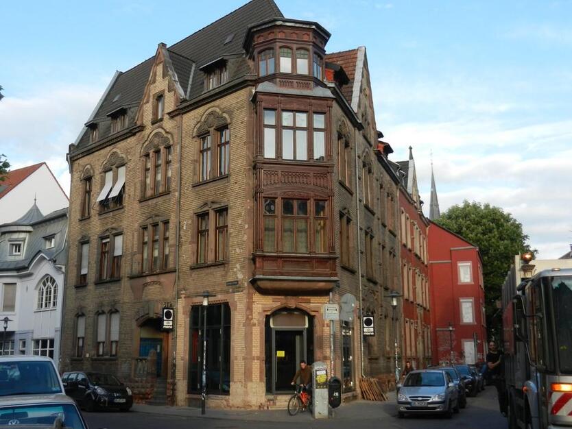 Schöne Altbauwohnung im Nauwieserviertel zimmer