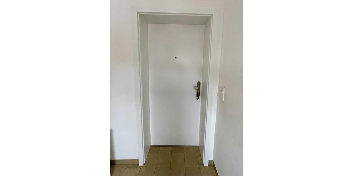 Dachgeschoßwohnung Großheubach - 3 Zimmer, 66 m&sup2;, 570&euro; | Angebot:26014473