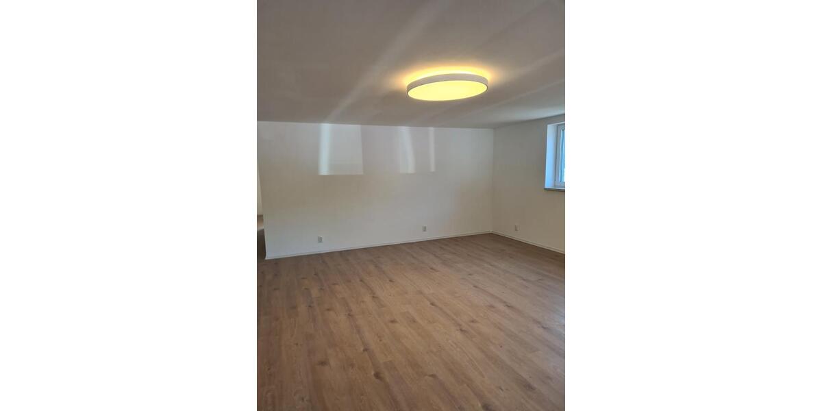Erdgeschoßwohnung Weißbach - 4 Zimmer, 1.350&euro; | Angebot:22417932
