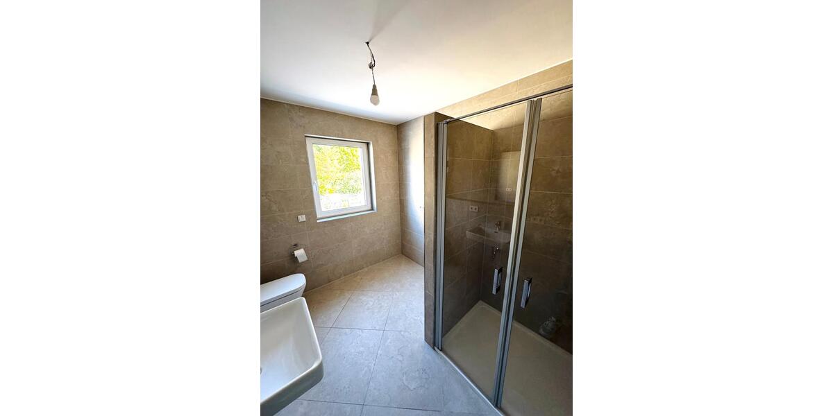 Dachgeschoßwohnung Echternacherbrück - 3 Zimmer, 95 m&sup2;, 1.600&euro; | Angebot:26365132