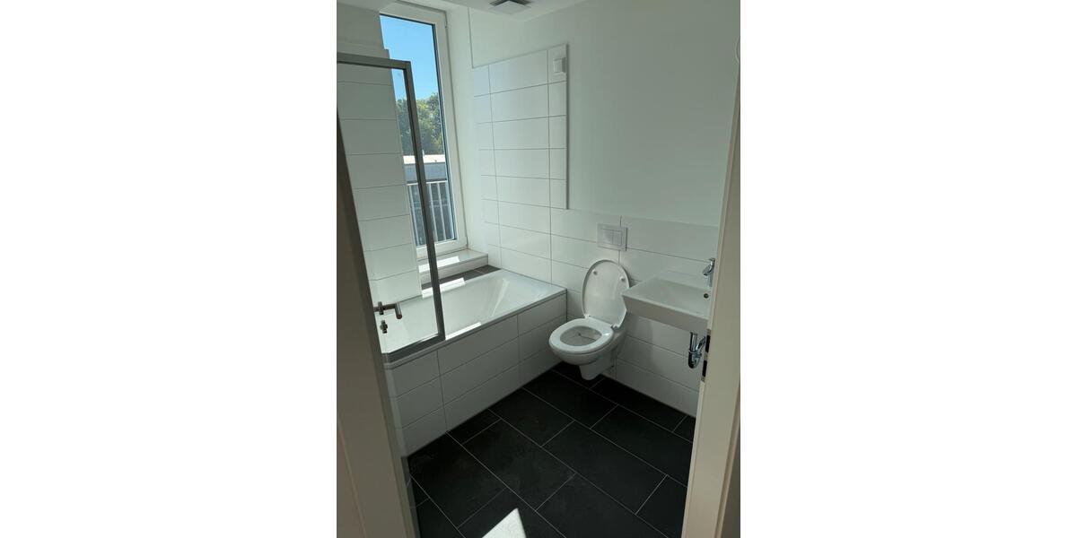 Dachgeschoßwohnung Reinbek - 4 Zimmer, 97 m&sup2;, 1.724&euro; | Angebot:25943276