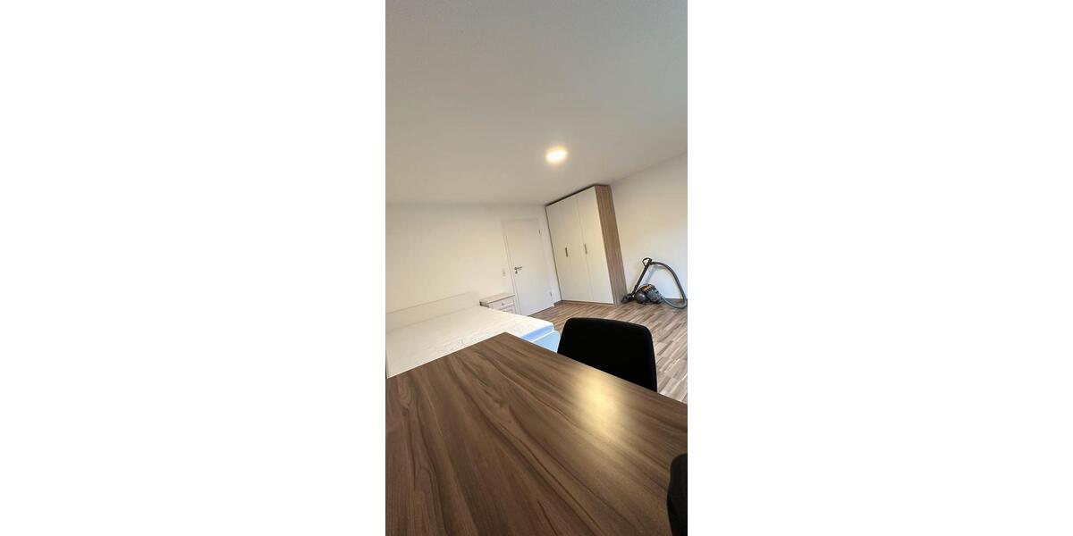 Wohnen auf Zeit Friedrichshafen Allmannsweiler - 5 Zimmer, 91 m&sup2;, 450&euro; | Angebot:26614678
