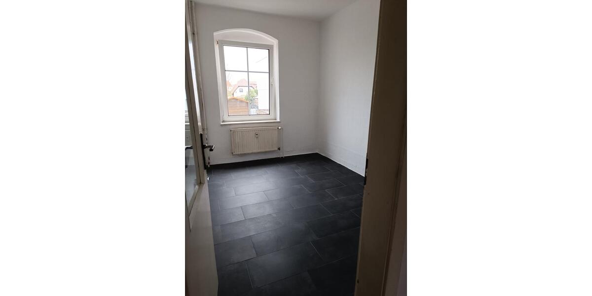 Hochparterre Ueckermünde - 3 Zimmer, 77 m&sup2;, 540&euro; | Angebot:26232573