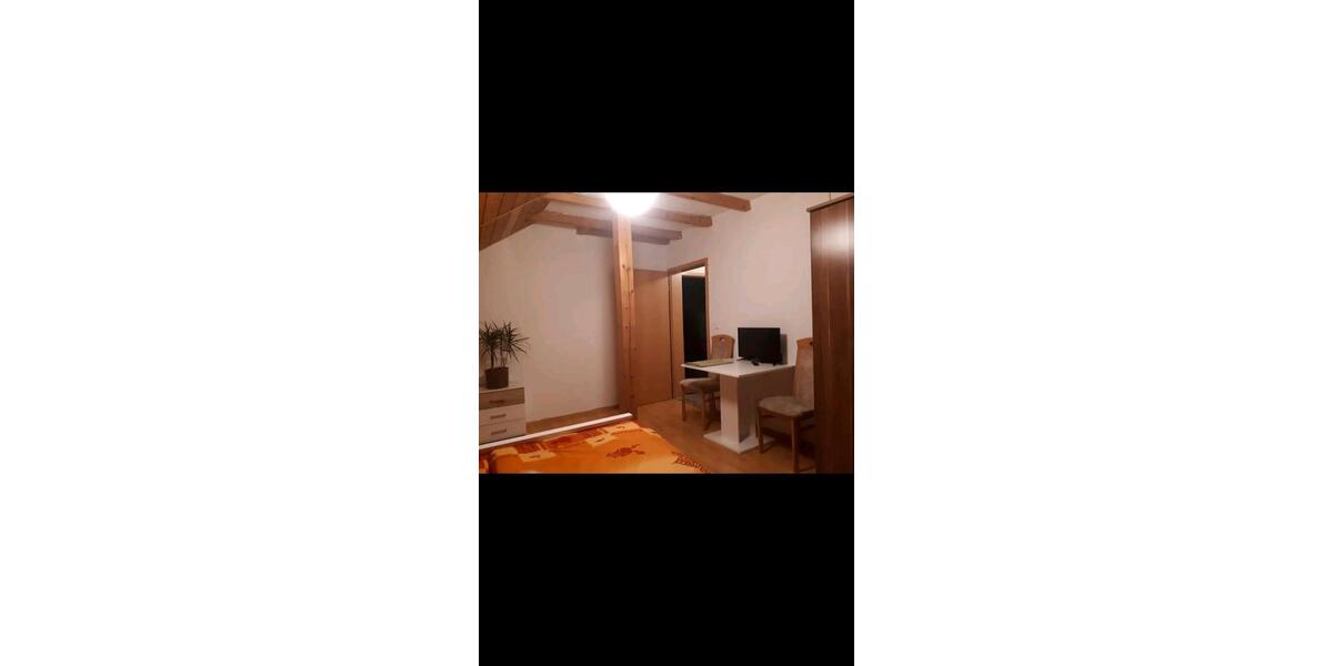 Dachgeschoßwohnung Deidesheim - 3 Zimmer, 62 m&sup2;, 20&euro; | Angebot:26669823