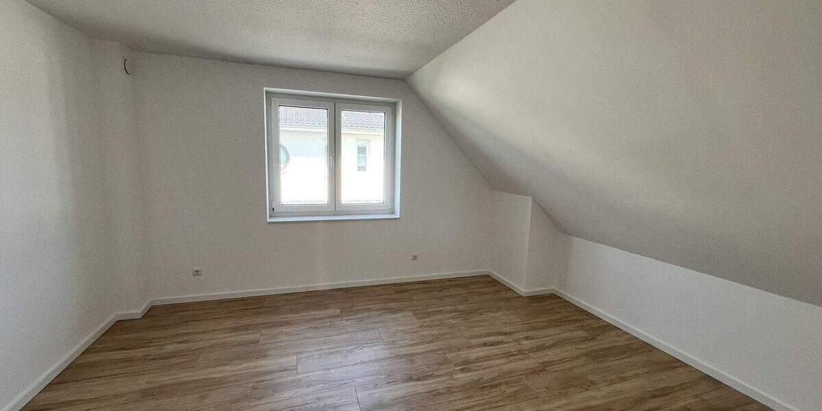 Mehrfamilienhaus, Wohnhaus Drochtersen - 5 Zimmer, 135 m&sup2;, 1.470&euro; | Angebot:25664572
