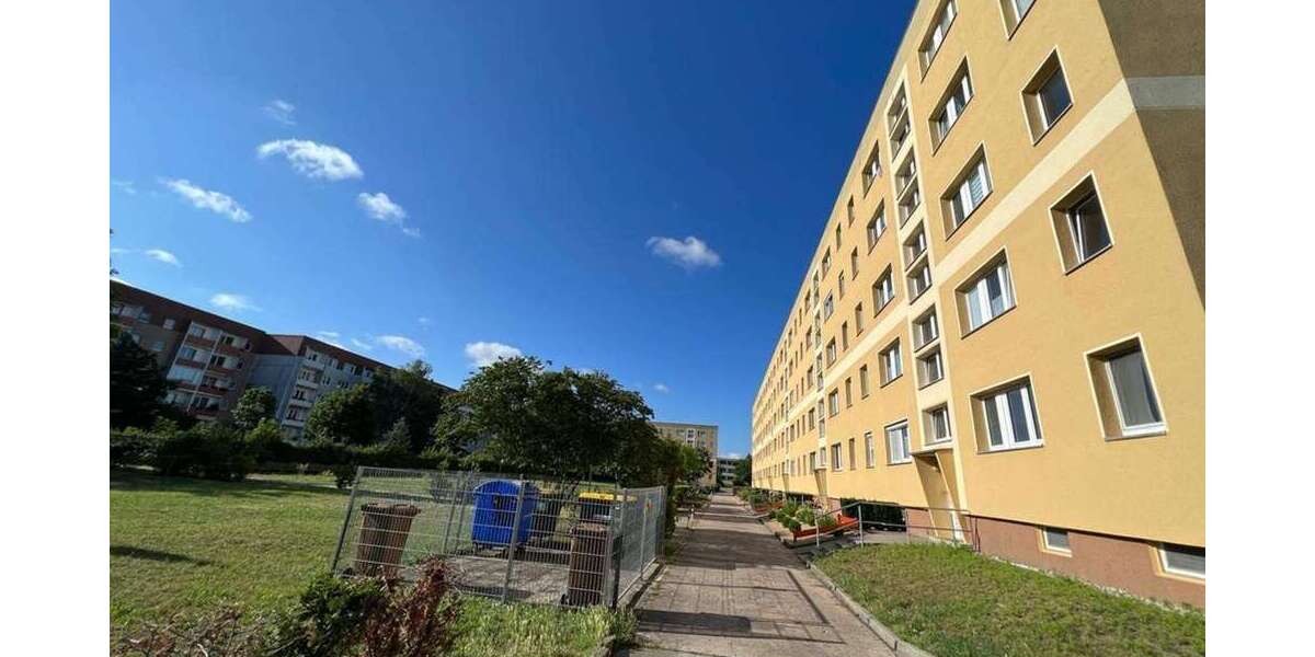 Etagenwohnung Tangerhütte - 3 Zimmer, 60 m&sup2;, 360&euro; | Angebot:13999743