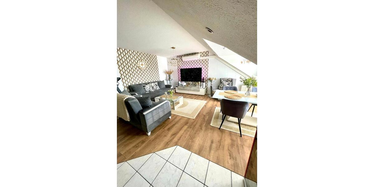 Dachgeschoßwohnung Limburg an der Lahn - 3 Zimmer, 72 m&sup2;, 1.050&euro; | Angebot:26690848