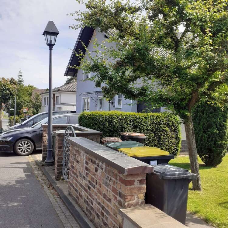 Haus zum Mieten in Wachtberg 1.570 € 170 m²