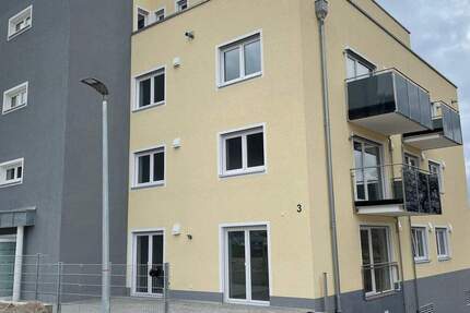 Neuwertige 2 ZKB im 1.OG am Kalvarienberg in Lauchheim 2 zimmer