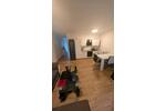 Helle 2-Zimmer-Wohnung (55 m²) mit Parkplatz zimmer