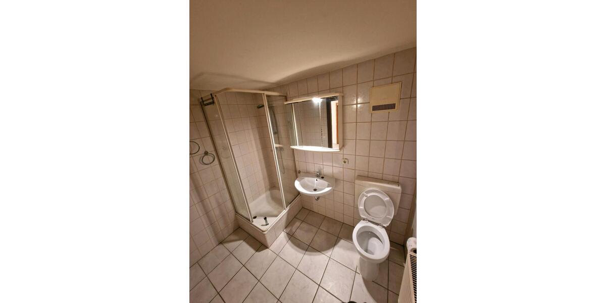 Etagenwohnung Speichersdorf - 2 Zimmer, 48 m&sup2;, 390&euro; | Angebot:24852127