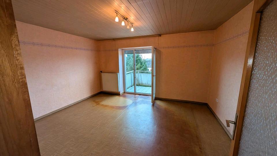 Dachgeschoßwohnung Zweibrücken - 3 Zimmer, 77 m&sup2;, 500&euro; | Angebot:26356346
