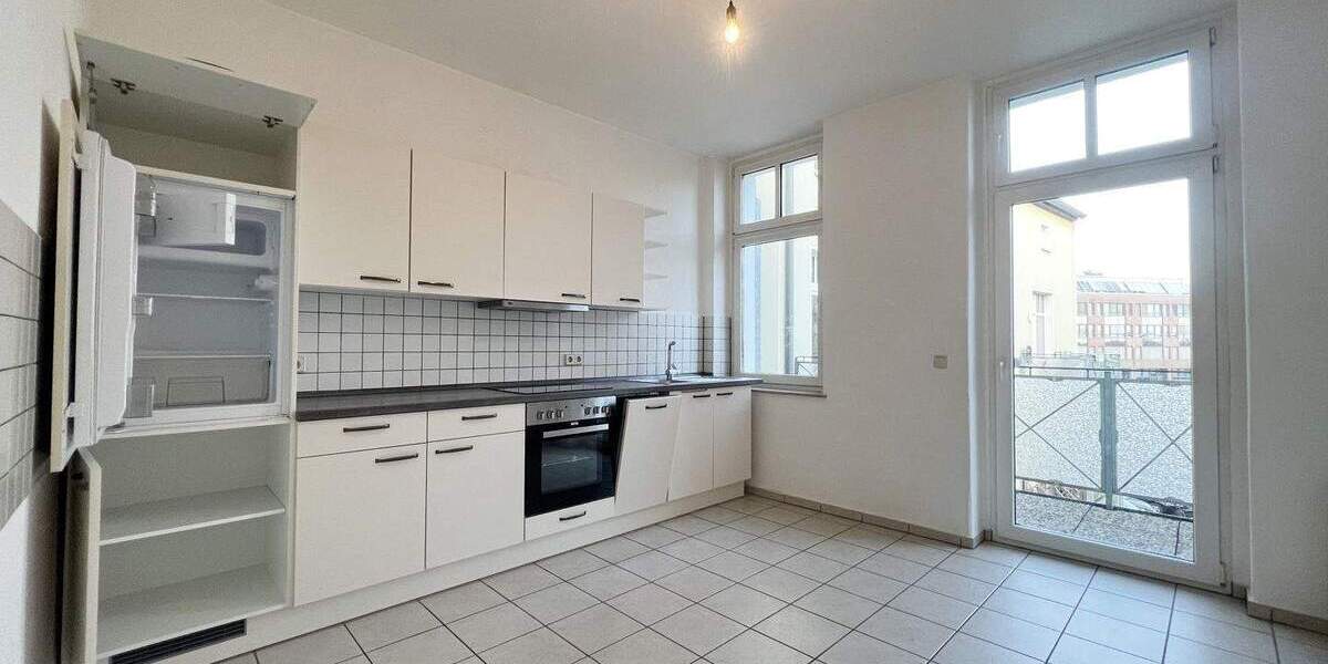 2-Raum-Wohnung mit Einbauküche, Balkon, Dusch- und Wannenbad ab sofort bezugsfertig! 2 zimmer