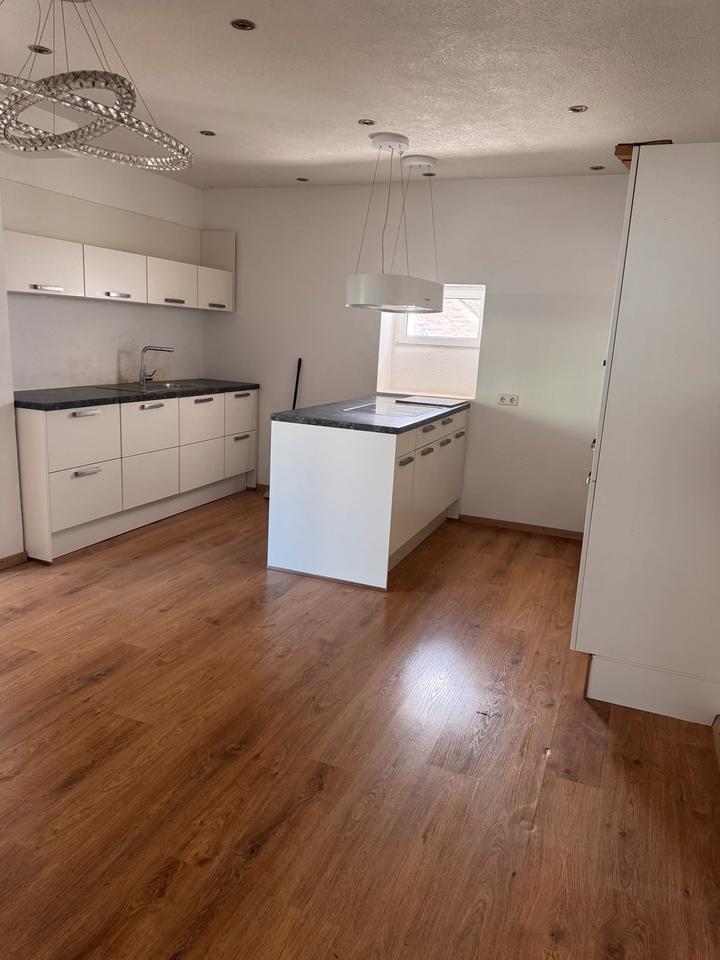 4 Zimmer Wohnung