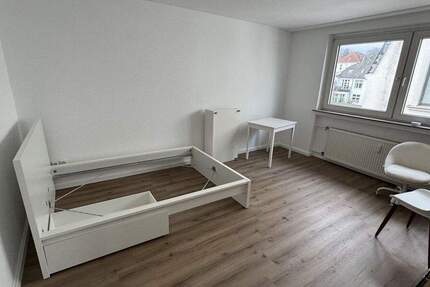 Teilmöbliertes Studenten WG-Zimmer in 2er WG in Bielefeld 1 zimmer