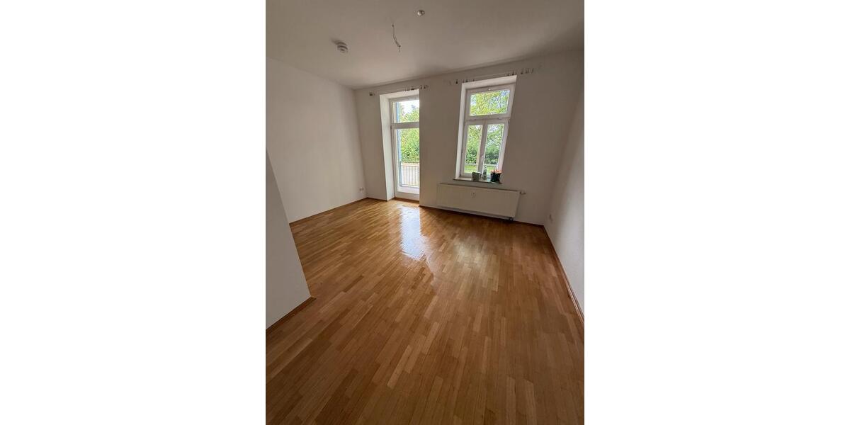 Etagenwohnung Markkleeberg - 6 Zimmer, 125 m&sup2;, 1.670&euro; | Angebot:26580836