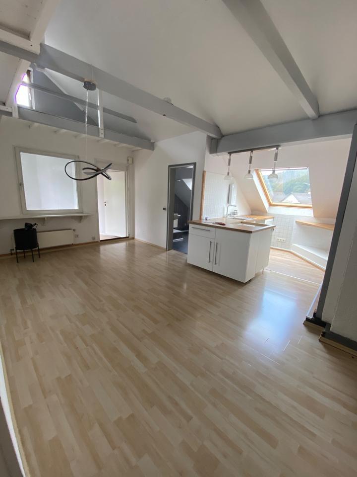 2- Zimmer Dachgeschoss Wohnung