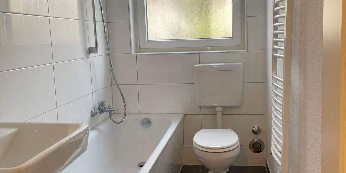 Etagenwohnung Mönchengladbach Schrievers - 3 Zimmer, 72 m&sup2;, 640&euro; | Angebot:25152636
