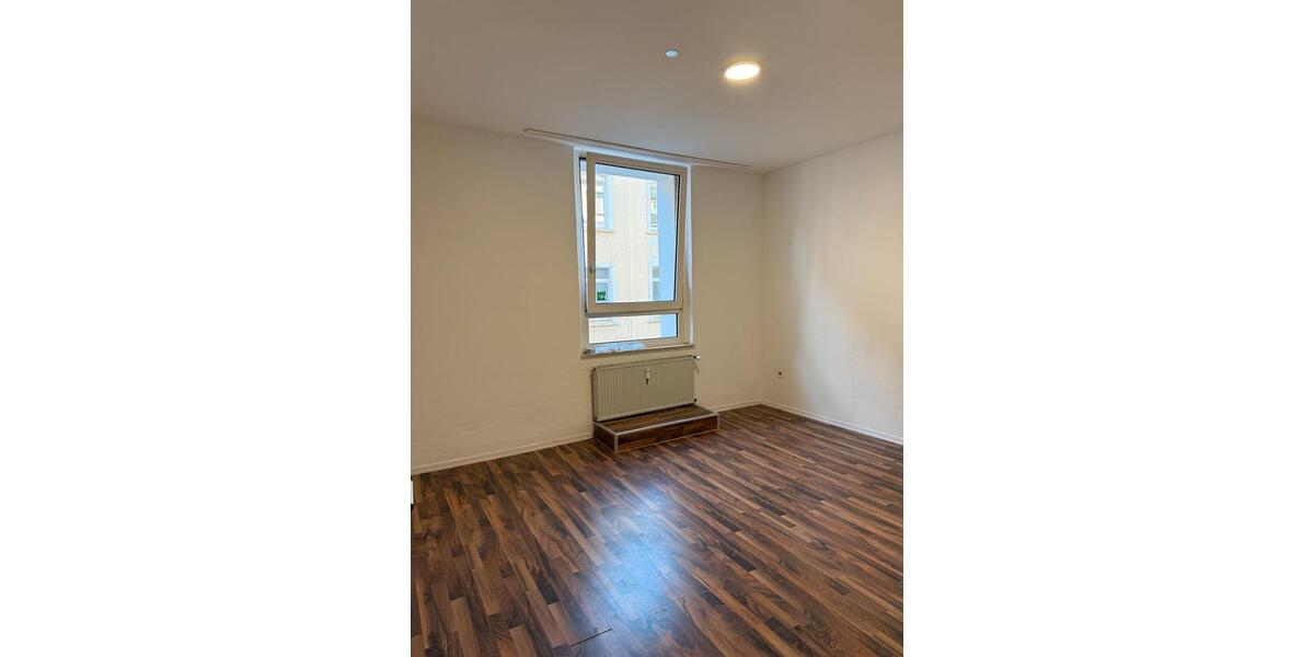 Wohnen auf Zeit Duisburg Rheinhausen - 3 Zimmer, 15 m&sup2;, 415&euro; | Angebot:25282538