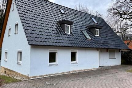 Wohnung Bayreuth Altstadt - 1 Zimmer, 28 m&sup2;, 590&euro; | Angebot:25138072