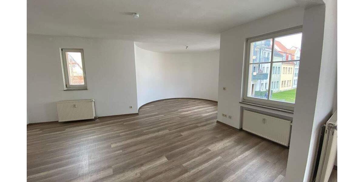 Etagenwohnung Altenburg Altenburg - 3 Zimmer, 110 m&sup2;, 720&euro; | Angebot:25836513