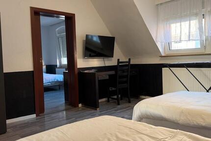 Ihr Zuhause in Lüdenscheid: Monteur- und Ferienwohnung - Zentral, Bequem & Voll Ausgestattet Your Home in Lüdenscheid: Service and Holiday Apartment - Central, Convenient & Fully Equipped 2 zimmer