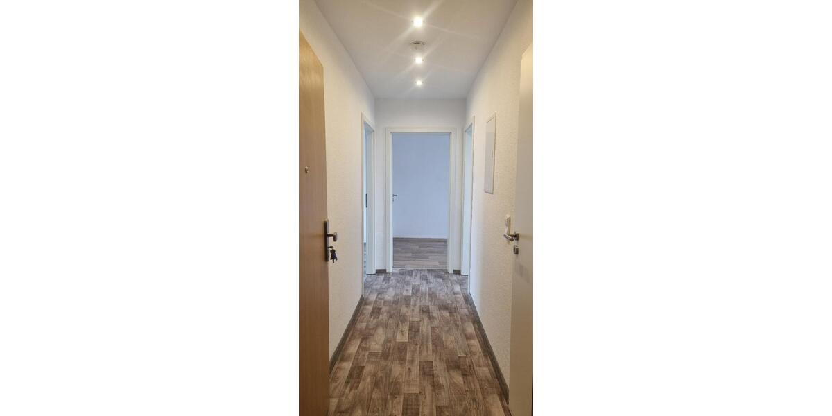 Kernsanierte 2 Raumwohnung mit großzügigen Balkon 2 zimmer