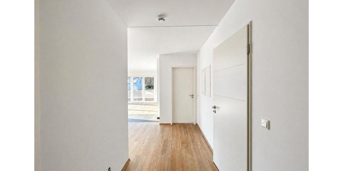 Etagenwohnung Gotha - 3 Zimmer, 133 m&sup2;, 1.250&euro; | Angebot:26383690