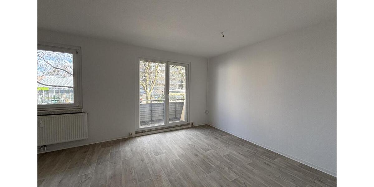 Erdgeschoßwohnung Jacobsdorf - 2 Zimmer, 60 m&sup2;, 348&euro; | Angebot:25962666