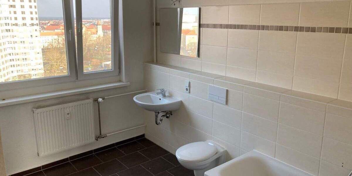 Etagenwohnung Dessau-Roßlau Innenstadt - 2 Zimmer, 55 m&sup2;, 368&euro; | Angebot:25916534