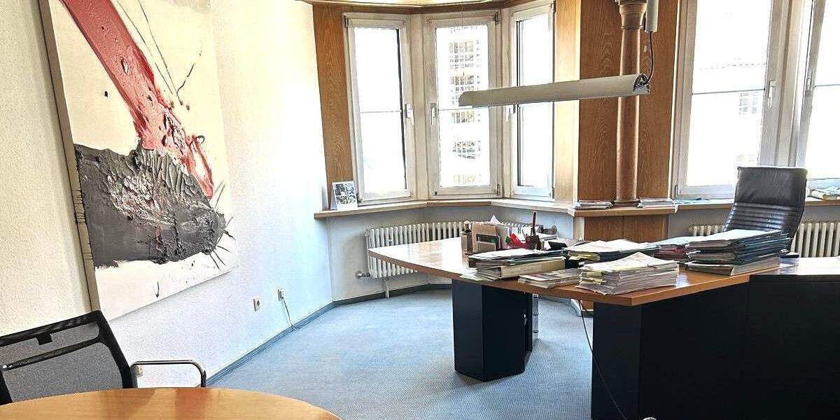 Gewerbeobjekt Rottweil - 3 Zimmer, 135 m&sup2;, 1.100&euro; | Angebot:23402332
