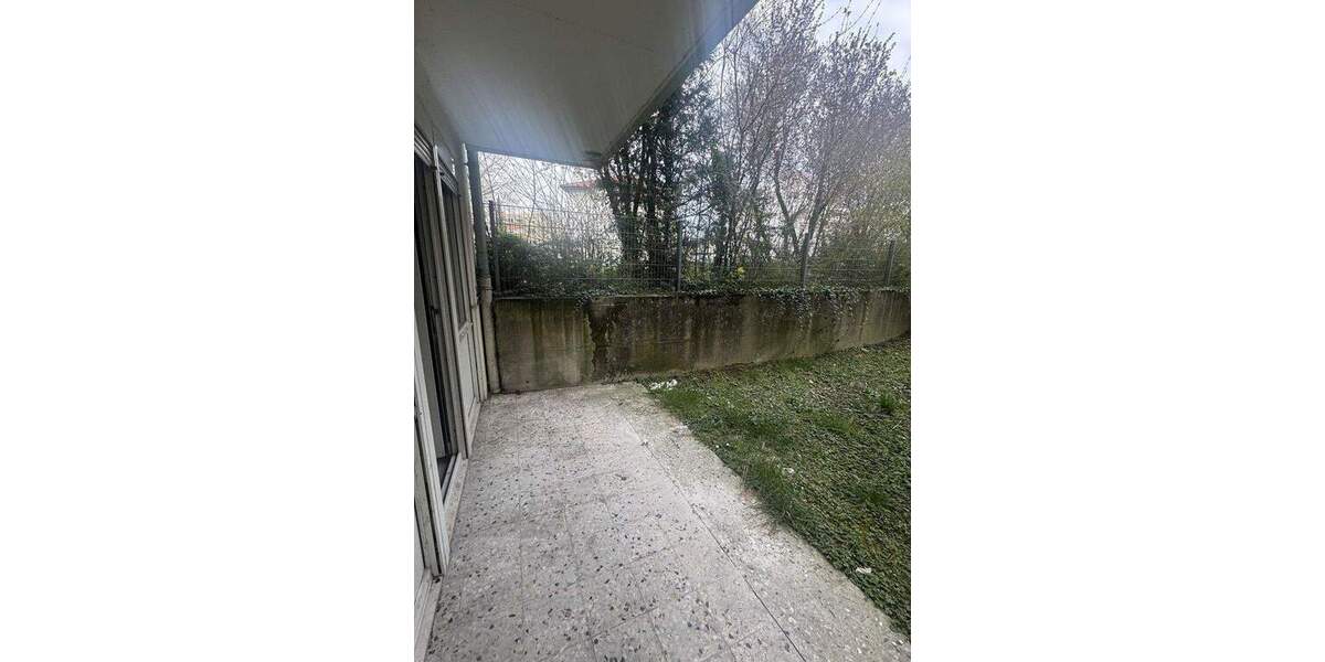 Charmante 1-Zimmer-Wohnung mit Terrasse und grünem Ausblick 1 zimmer