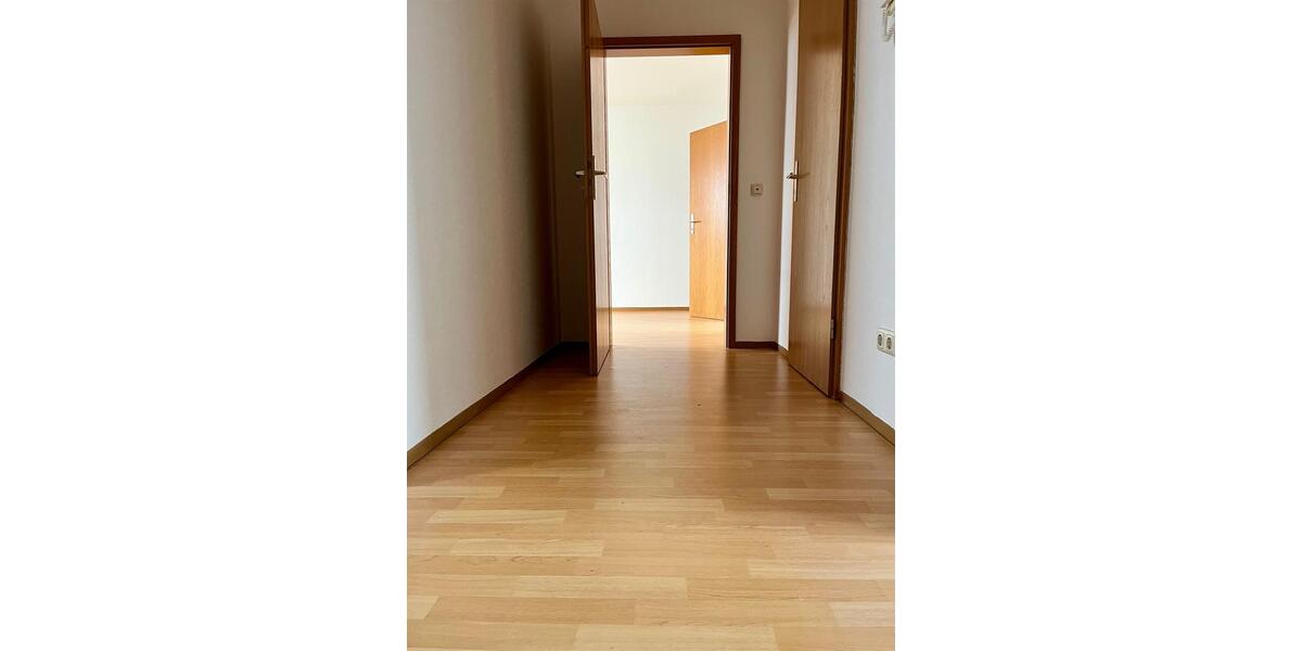 Etagenwohnung Oelsnitz (Vogtland) - 2 Zimmer, 51 m&sup2;, 278&euro; | Angebot:24754207