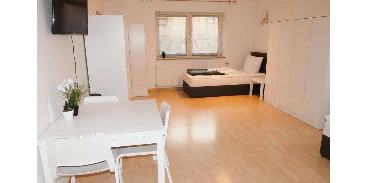 Wohnen auf Zeit Weiden in der Oberpfalz - 3 Zimmer, 100 m&sup2;, 99&euro; | Angebot:18415464