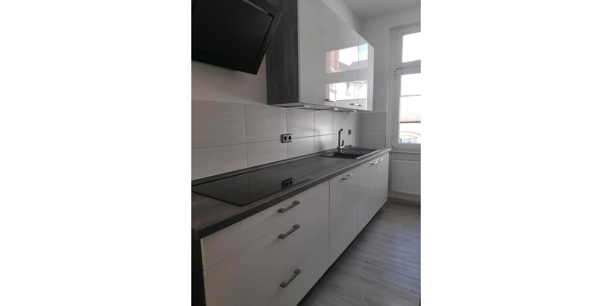 Etagenwohnung Meerane - 2 Zimmer, 72 m&sup2;, 620&euro; | Angebot:26481904