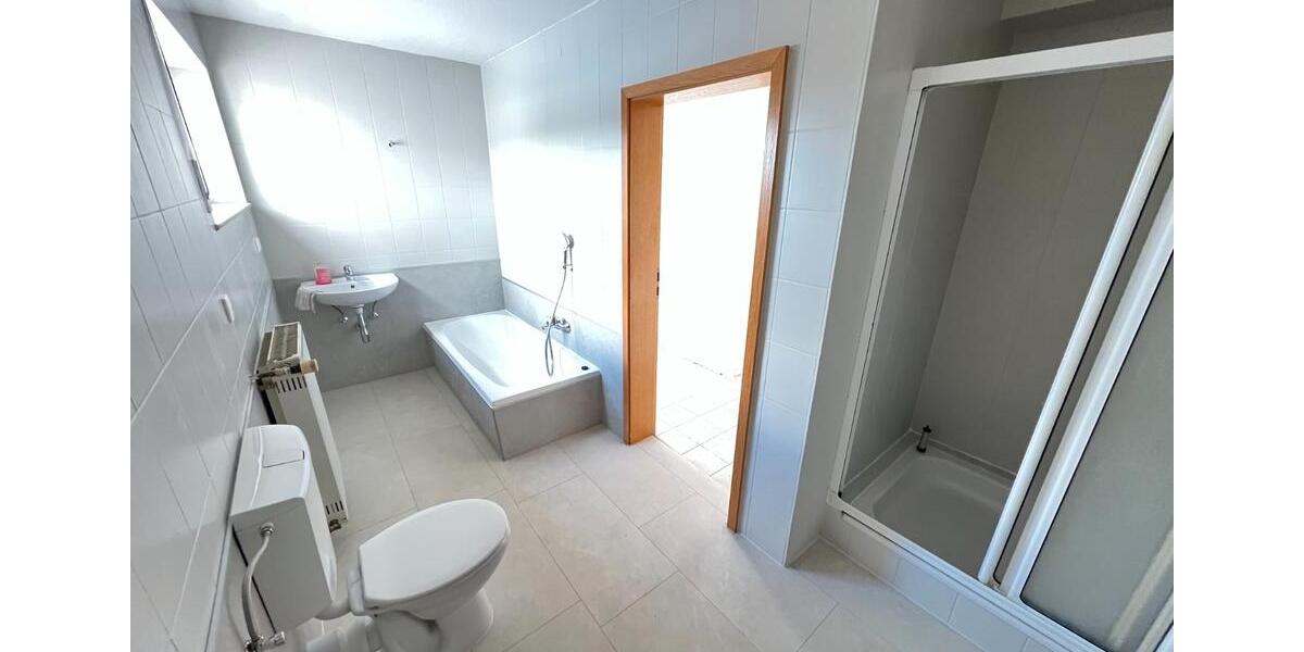 Terrassenwohnung Üchtelhausen - 2 Zimmer, 80 m&sup2;, 820&euro; | Angebot:26137384