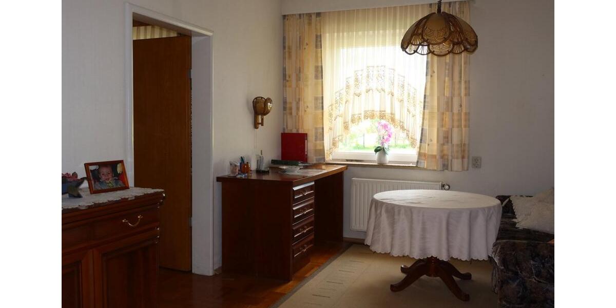 WOHNEN WIE IM EIGENEN HAUS ………………. 3 zimmer