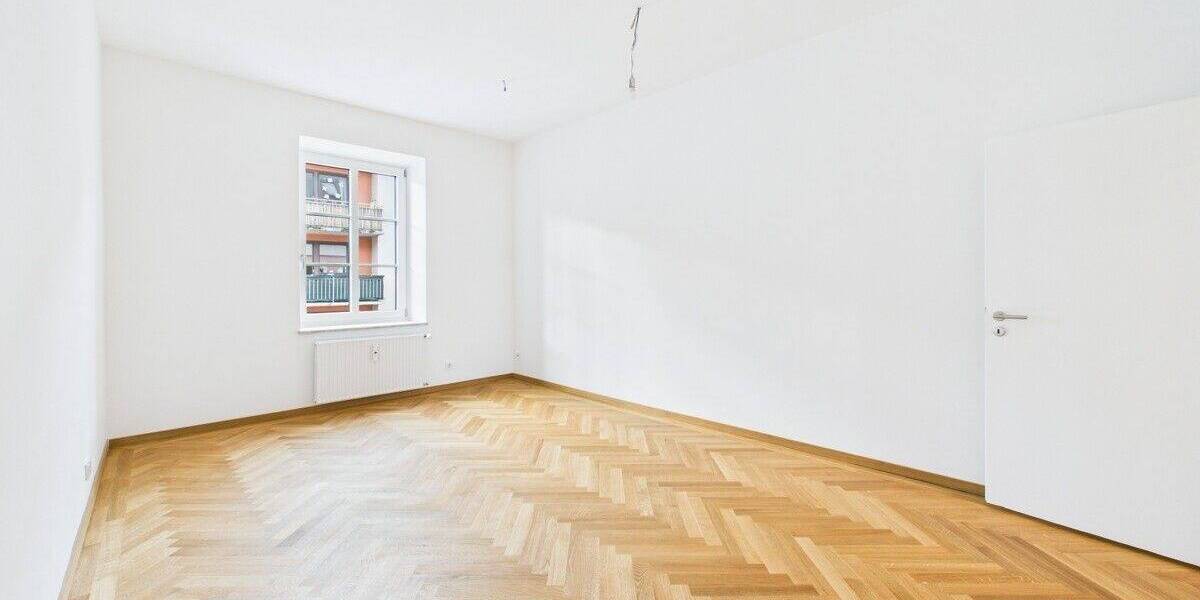 zum Erstbezug nach Sanierung: Exklusive 3,5Zimmer Wohnung mit Balkon direkt am Gärtnerplatz 3 zimmer