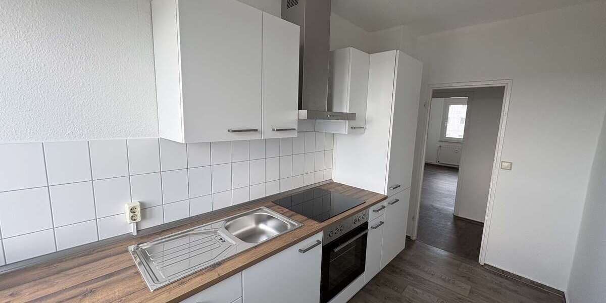 Etagenwohnung Torgelow Spechtberg - 3 Zimmer, 60 m&sup2;, 360&euro; | Angebot:27110067