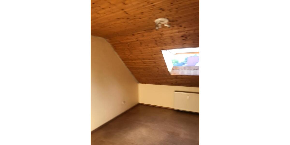 Dachgeschoßwohnung Neunburg vorm Wald - 2 Zimmer, 65 m&sup2;, 450&euro; | Angebot:24845568