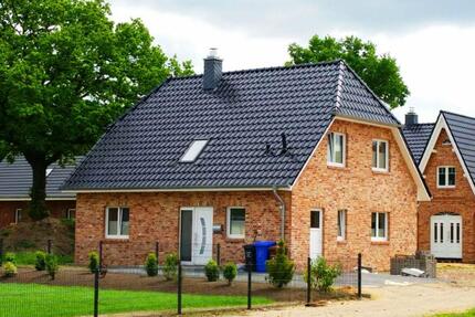 Haus Sülfeld - 5 Zimmer, 115 m&sup2;, 1.630&euro; | Angebot:25046572