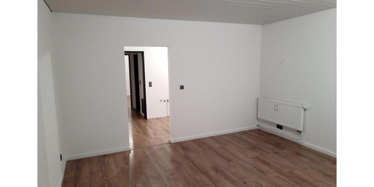 Erdgeschoßwohnung Zwiesel - 2 Zimmer, 56 m&sup2;, 480&euro; | Angebot:25993373