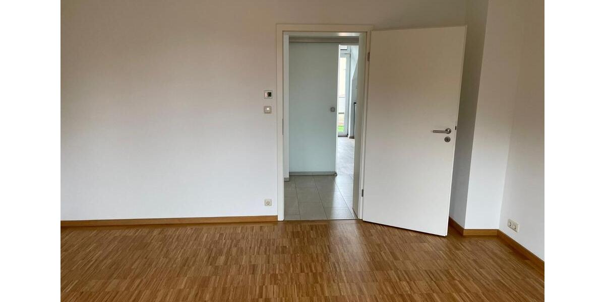 Maisonettenwohnung Erfurt Daberstedt - 4 Zimmer, 101 m&sup2;, 1.310&euro; | Angebot:25120809