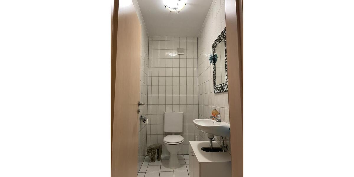 Erdgeschoßwohnung Hofheim in Unterfranken - 4.5 Zimmer, 90 m&sup2;, 750&euro; | Angebot:26534485