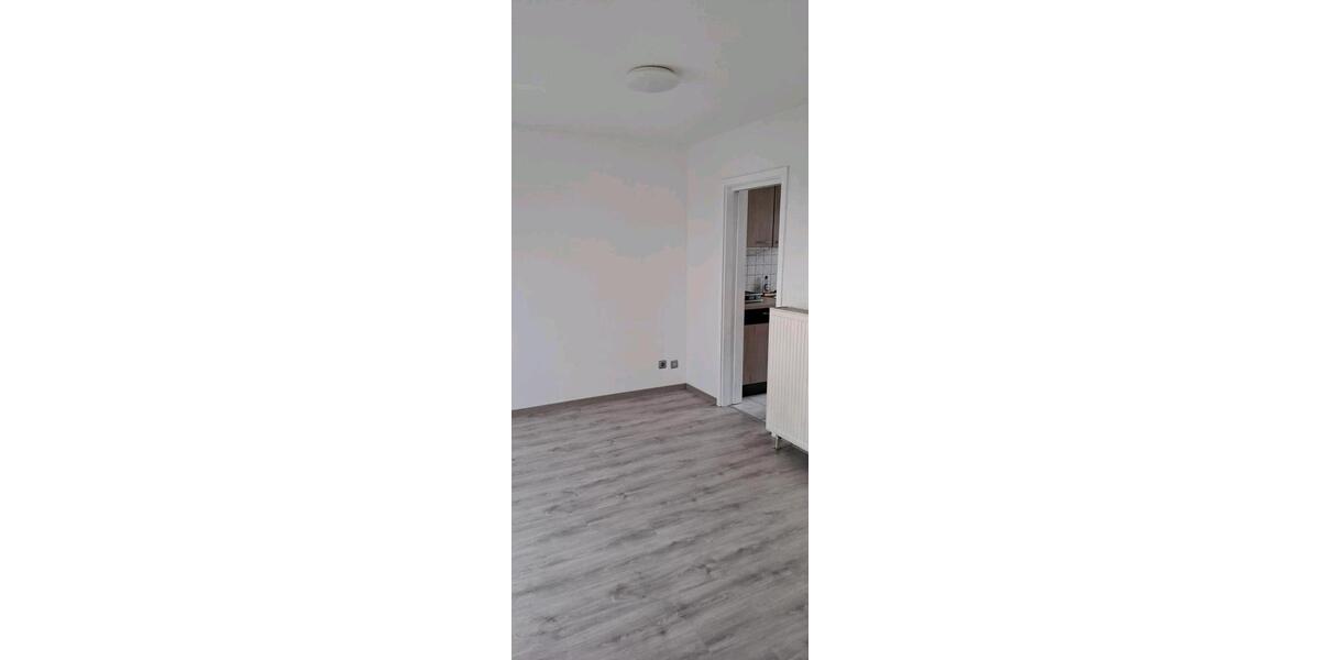 Dachgeschoßwohnung Postbauer-Heng Heng - 2 Zimmer, 50 m&sup2;, 685&euro; | Angebot:26013014