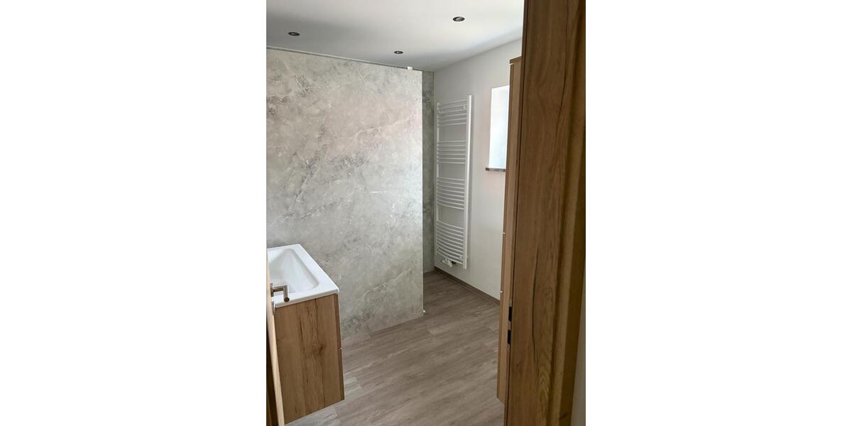 Erdgeschoßwohnung Neureichenau - 5 Zimmer, 125 m&sup2;, 950&euro; | Angebot:26578663