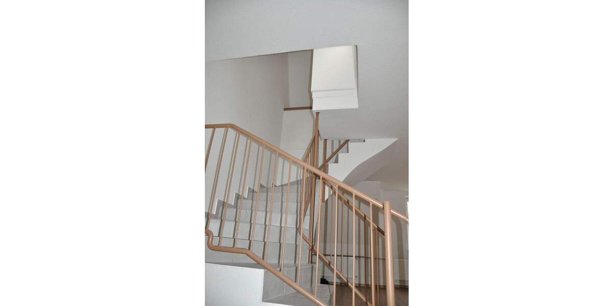 Etagenwohnung Stralsund Altstadt - 2 Zimmer, 105 m&sup2;, 985&euro; | Angebot:25682085